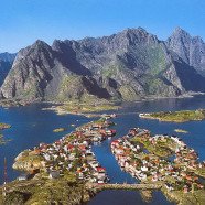 Henningsvær – Fischerdorf auf den Lofoten